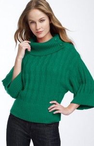 _5953035 green looks fabulous on redheads