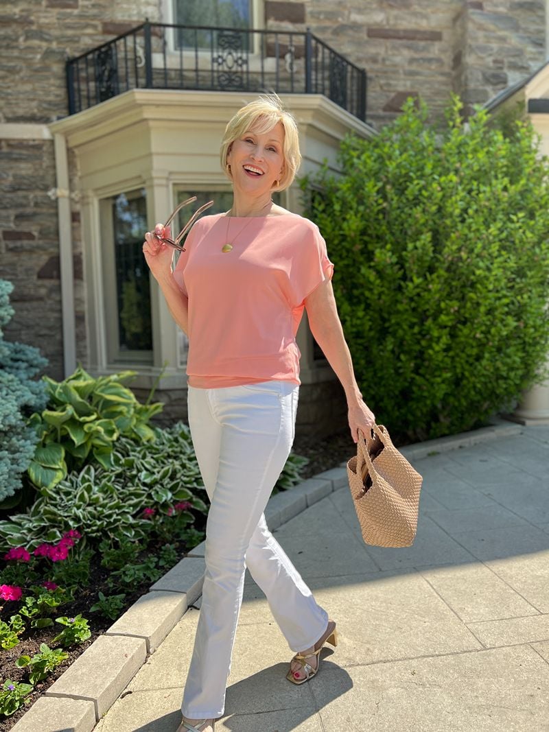 Peach Top | White Jeans | Gold Sandals