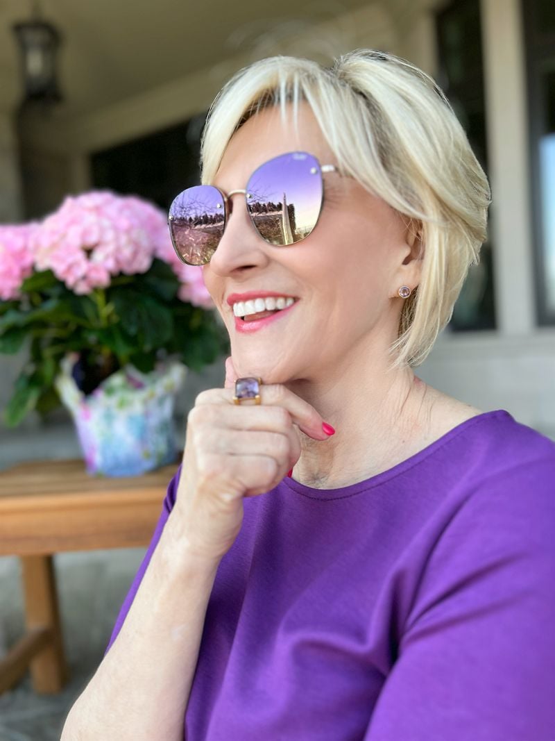 Do Certain Colors Make You Look Older? Here’s What to Avoid After 40