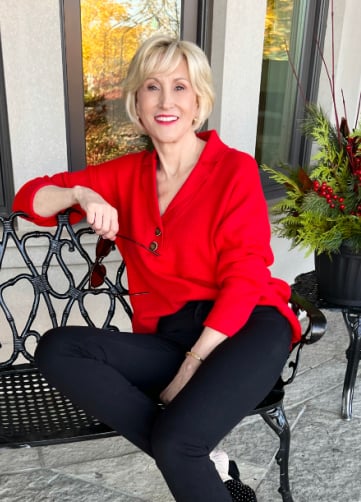 red holiday sweater