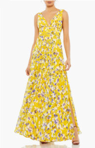 What To Wear To A Beach Wedding As a Guest
