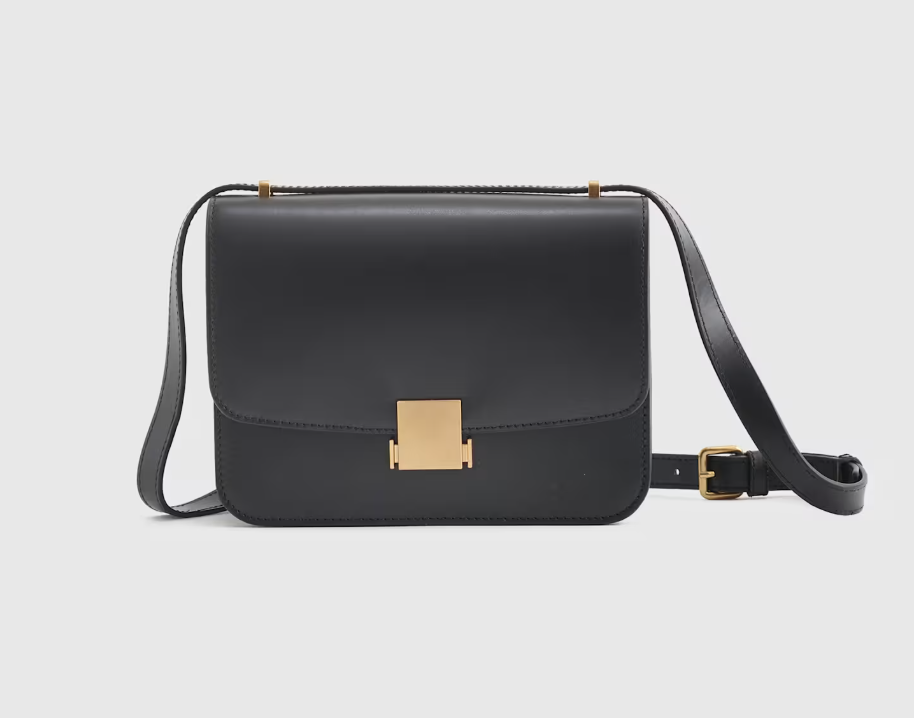 TIMELESS CLASSIC SHOULDER BAG FOR WOMEN OVER 40