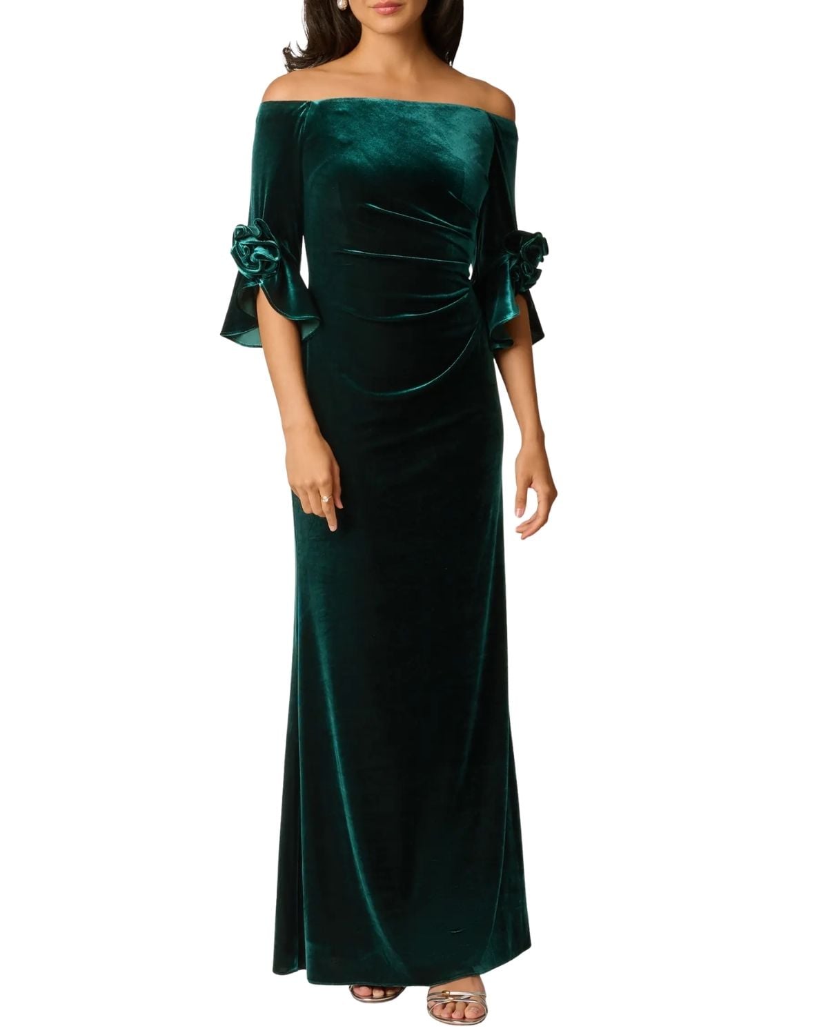 Bell sleeve velvet gown in the shade Hunter