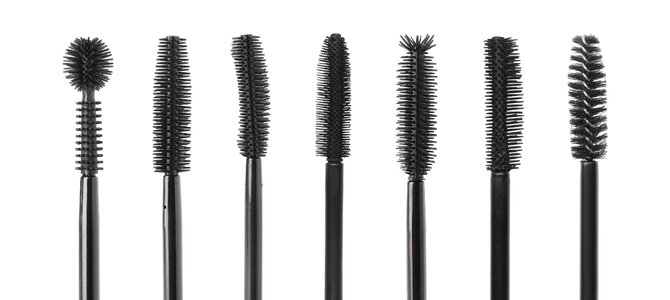 BEST MASCARA BRUSH SHAPE