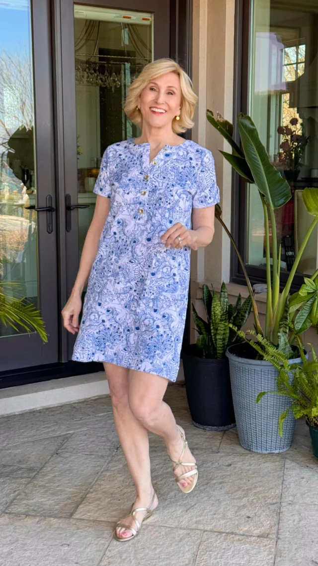 Blue, breezy, and the easiest “throw on and go” kind of outfit 💙 This little shift from @lillypulitzer is giving me all the effortless summer vibes—polished enough to feel put together, but comfy enough for real life (which we love).

Paired it with simple sandals and let the print do all the talking. Honestly, this is one of those dresses I know I’ll reach for on repeat—coffee runs, lunch dates, or just feeling a little extra put together at home.

🩷Like this post and comment SHOP below to receive a DM with the link to shop this post on my LTK ⬇
https://liketk.it/68qFU

#lillypulitzerstyle #over50style #over50andfabulous #over50women #over50fashion