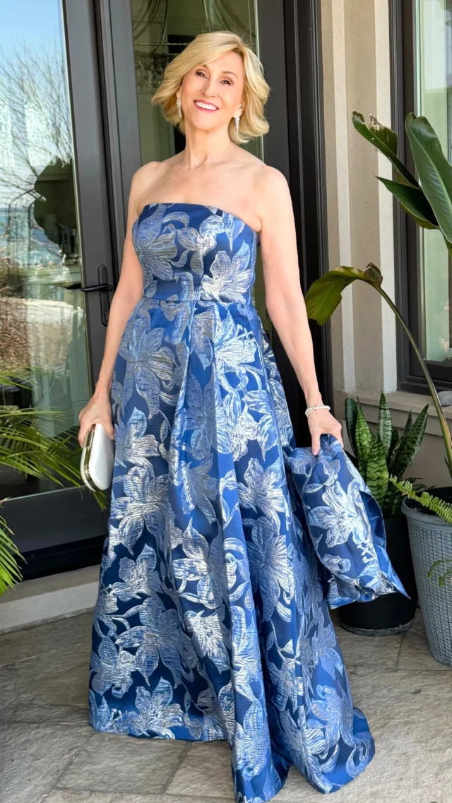 Looking for the perfect mother of the bride or groom dress momma? Don’t stress.
This stunning  gown from @alexevenings oozes effortless elegance and will make you feel like a queen on one of the proudest and happiest days of your life! You deserve it!

🩷Like this post and comment SHOP below to receive a DM with the link to shop this post on my LTK ⬇
https://liketk.it/6ajKk

#alexevenings #weddingguestdress #motherof the bride #over50andfabulous #over50women over50style