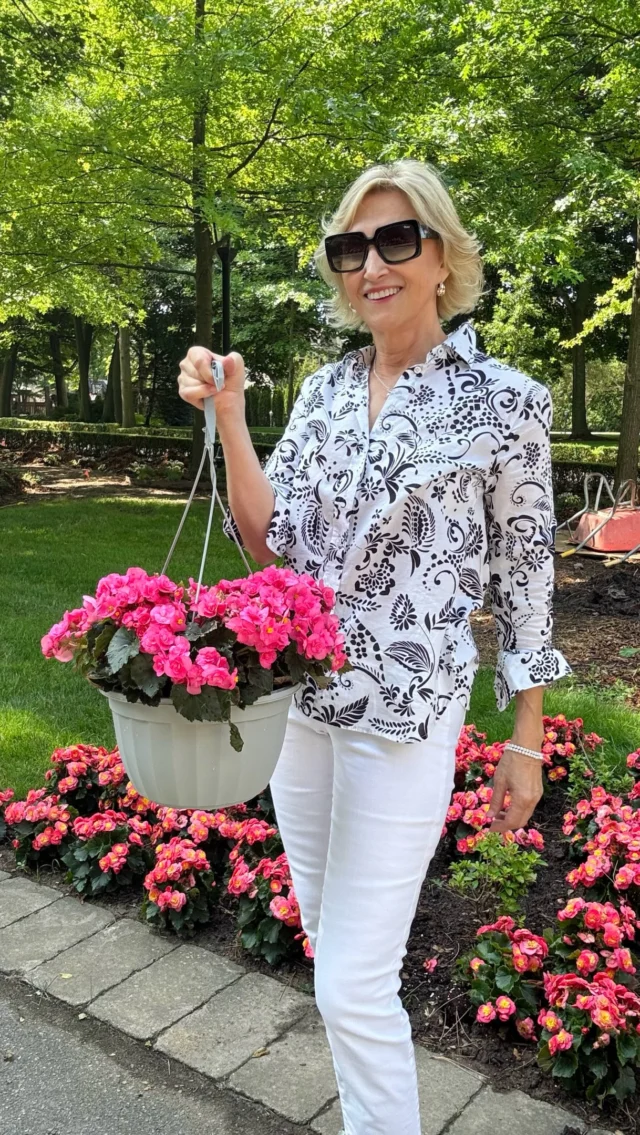 A crisp white outfit with a little extra personality 🤍✨ I love how the black pattern on this 3/4 sleeve shirt from @talbotsofficial adds just the right amount of detail, paired with cropped white pants and silver sandals for an easy, elegant look. Simple, timeless, and perfect for those warm summer days 🤍

🛍️Comment SHOP below to receive a DM with the link to this post on my LTK ⬇ https://liketk.it/6iRLT 

#talbots #talbotsofficial #over50style #over50andfabulous #over50women